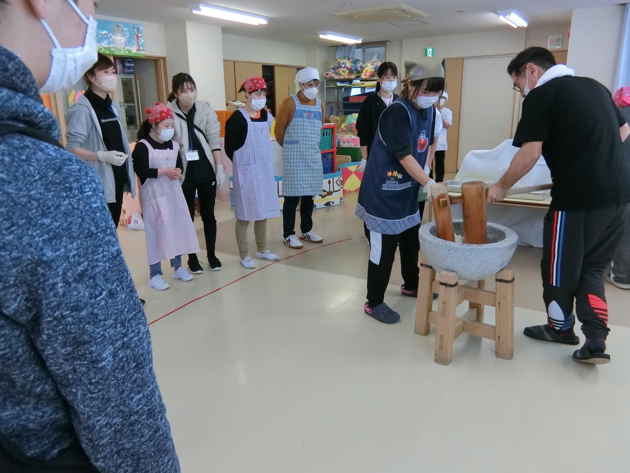 もちつき